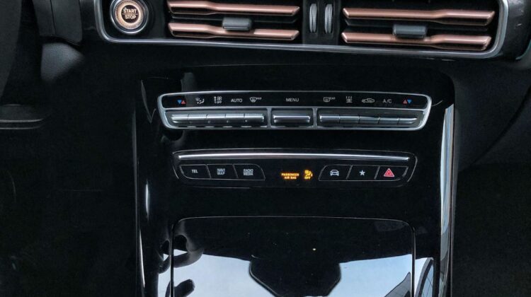 Mercedes-Benz-EQC-400-artenergomotor-15