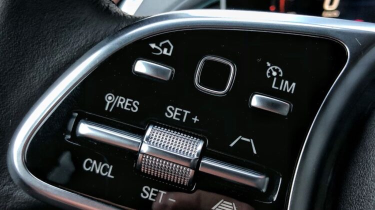 Mercedes-Benz-EQC-400-artenergomotor-16