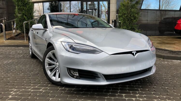 tesla-model-s-artenergomotor