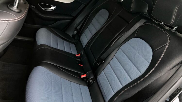 Mercedes-Benz-EQC-400--7artenergomotor