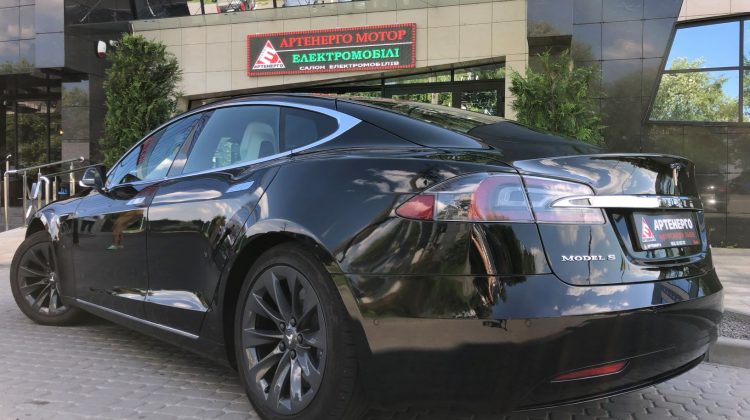 Tesla Model S 75D-artenergomotor