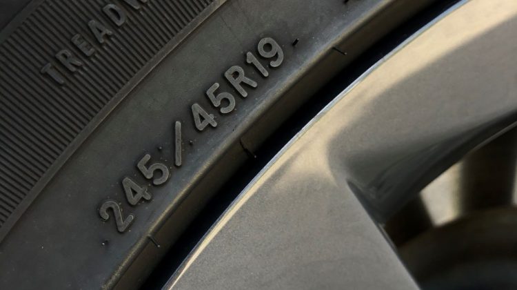 Tesla Model S 75D-artenergomotor