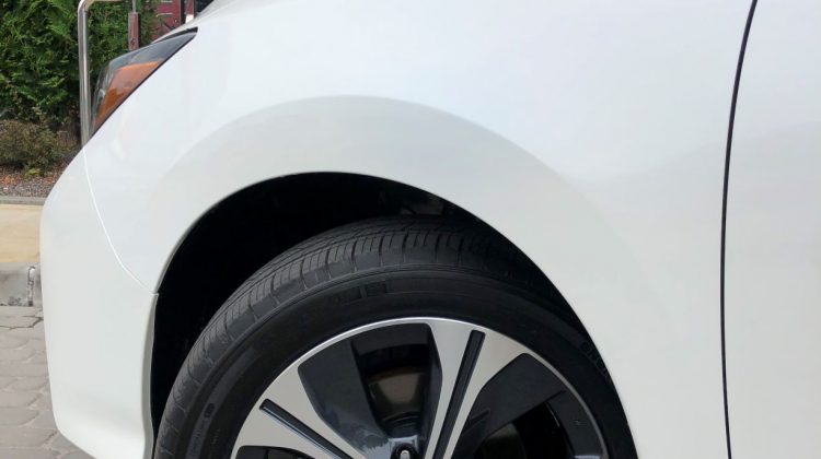 nissan-leaf-2019-artenergomotor2020-17