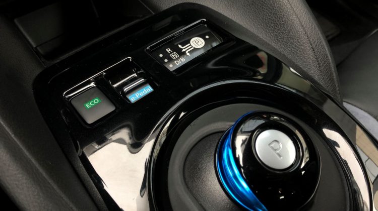 nissan-leaf-2019-artenergomotor2020-16