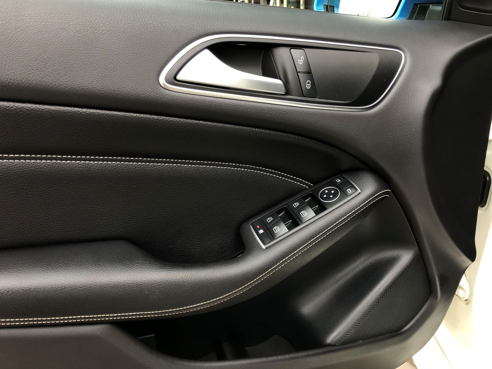 Mercedes-Benz-electric-drive-artenergomotor-34