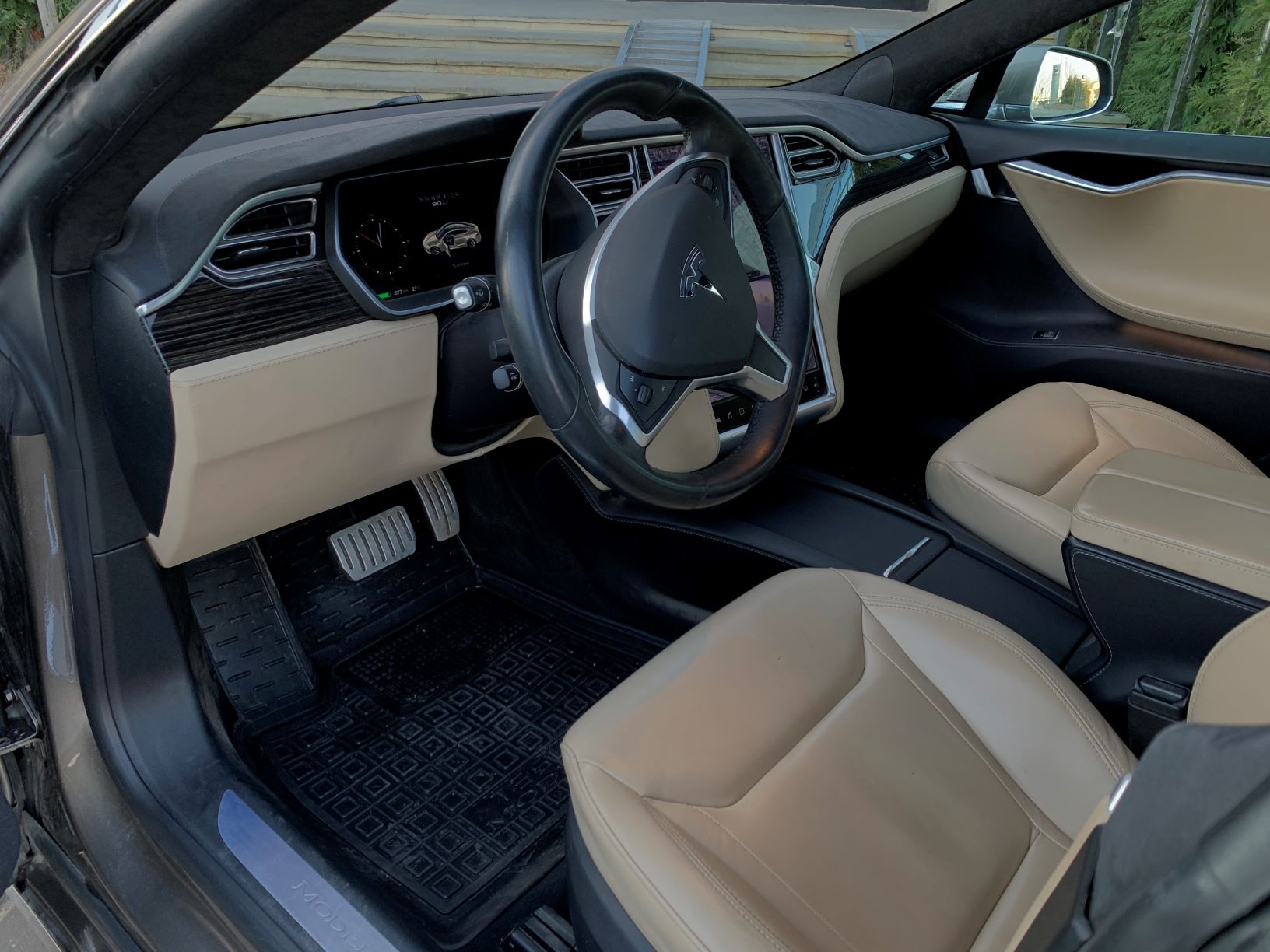 tesla-model-s-90d-artenergomotor-3