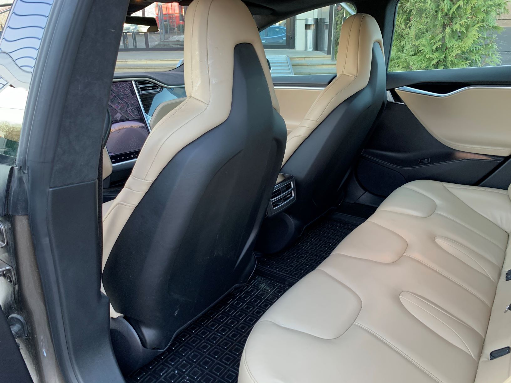 tesla-model-s-90d-artenergomotor-7