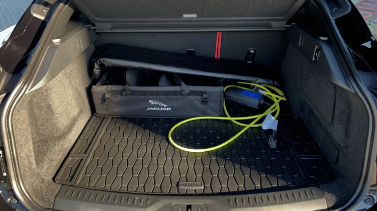 jaguar-i-pace-se-black-artenergomotor-4