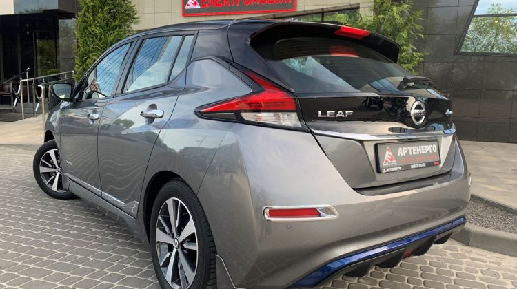 Nissan-Leaf-EUROPE-ACENTA-3