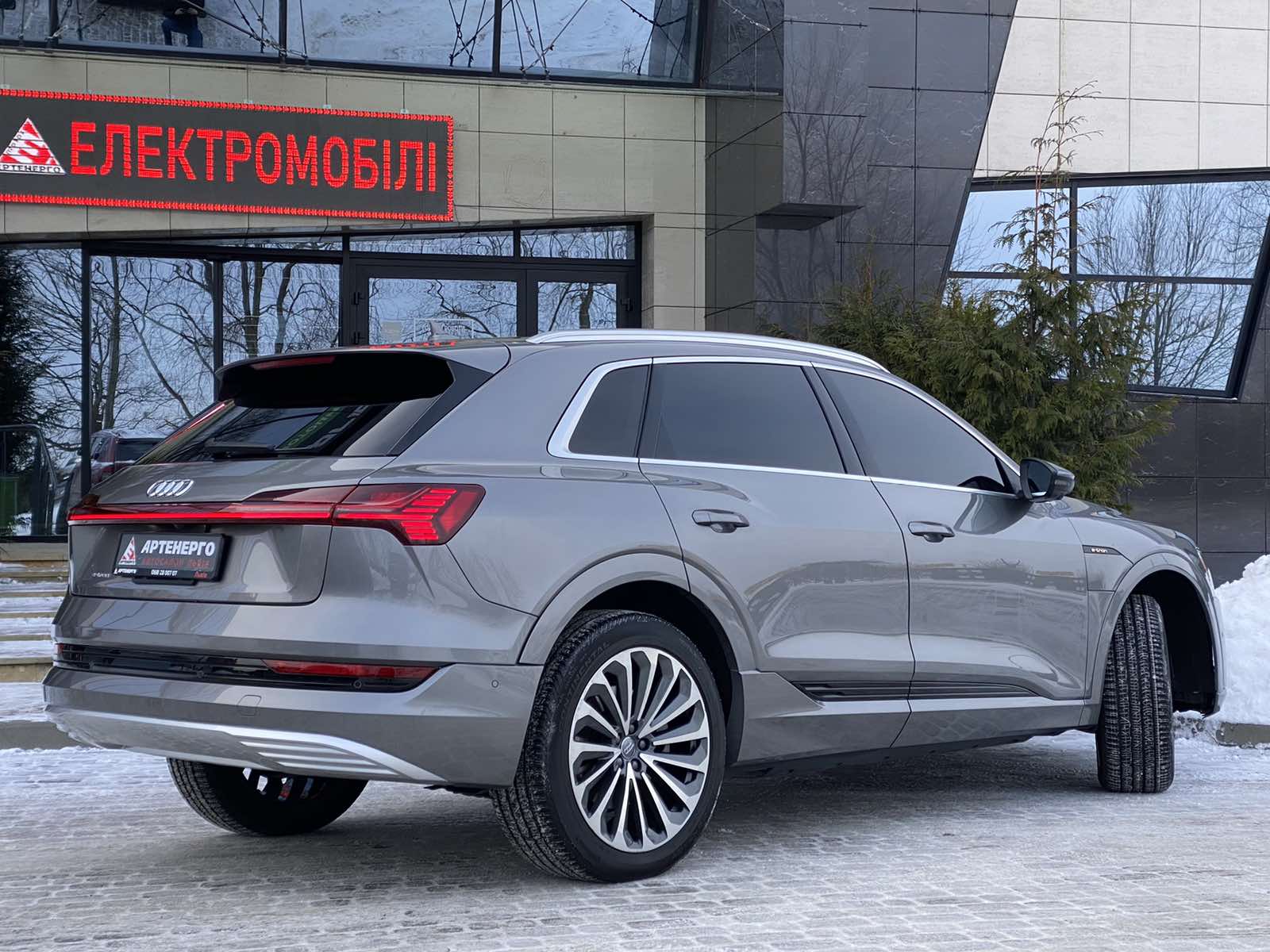 electrocar-Audi-E-tron-artenergomotor-3