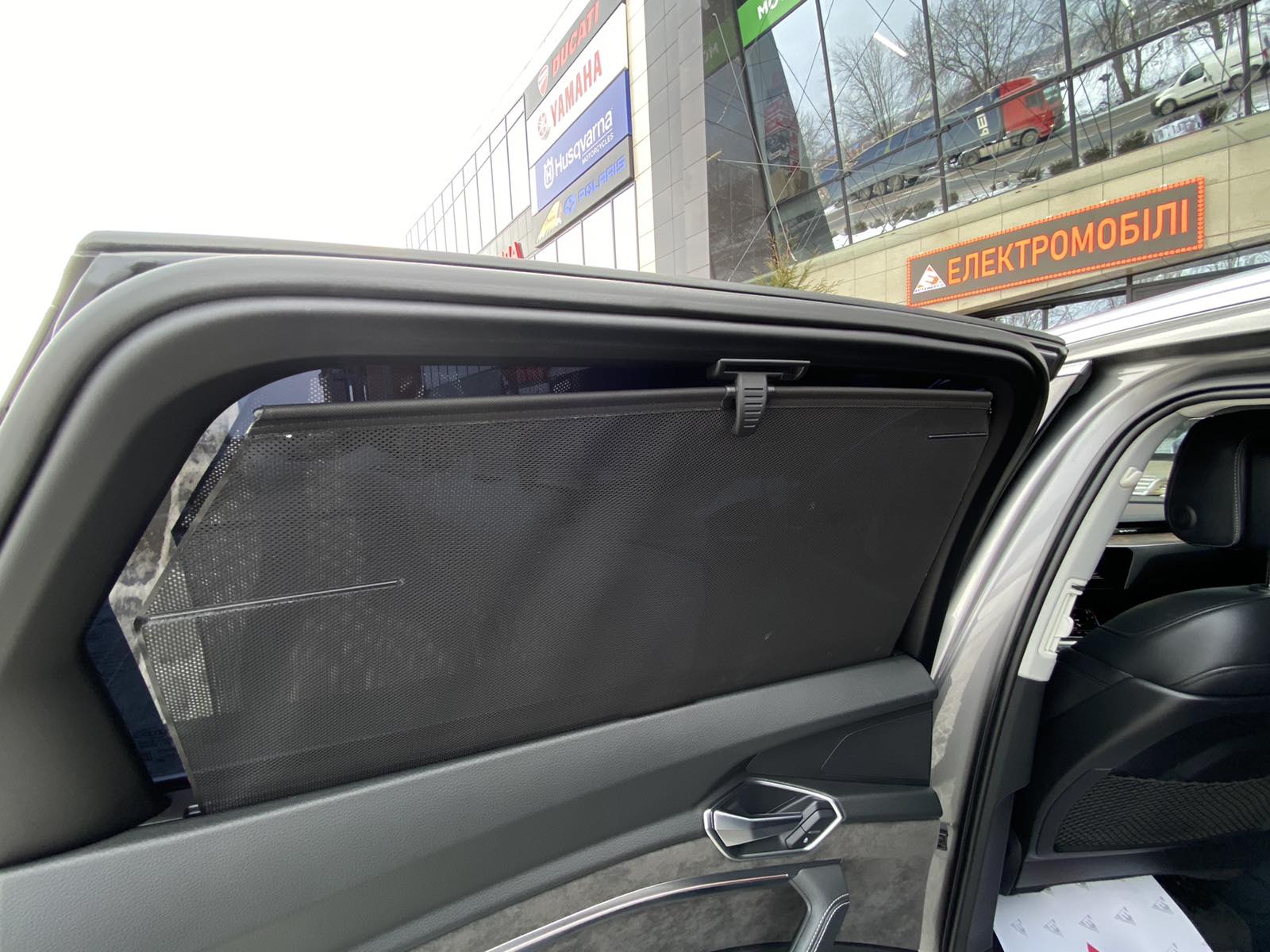 electrocar-Audi-E-tron-artenergomotor-21