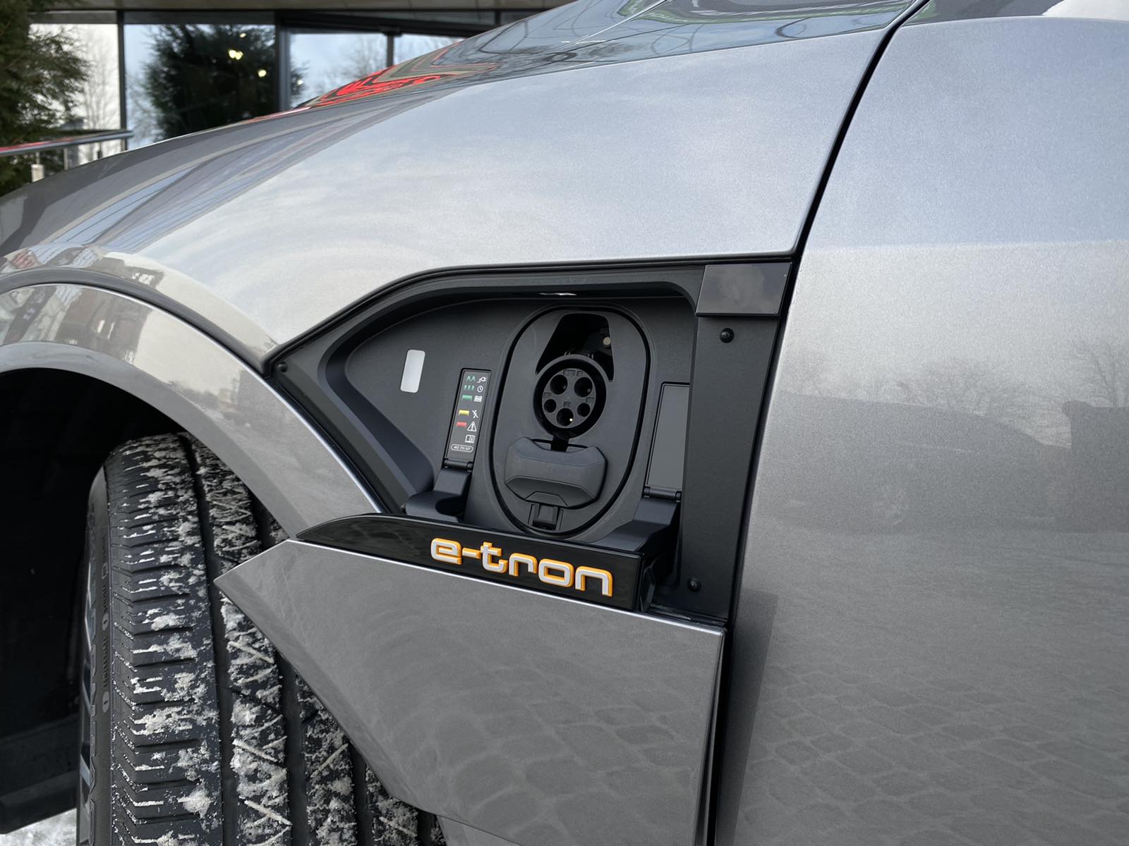 electrocar-Audi-E-tron-artenergomotor-32