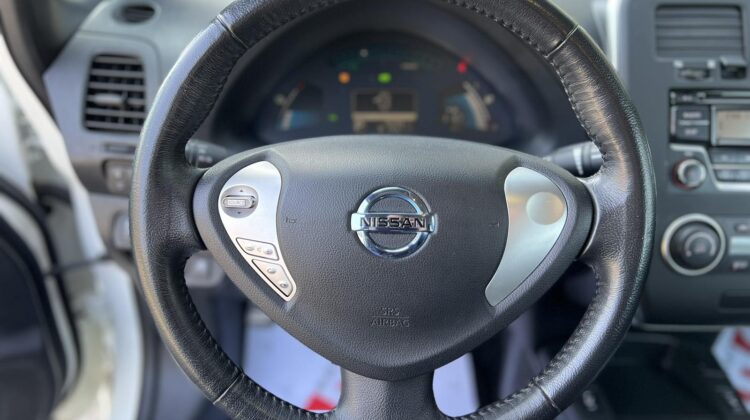 electrocar-nissan-leaf-2017-artenergomotor-8