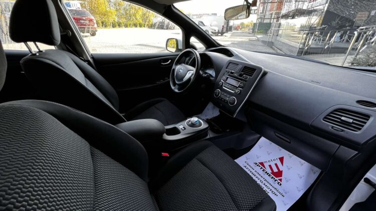 electrocar-nissan-leaf-2017-artenergomotor-15