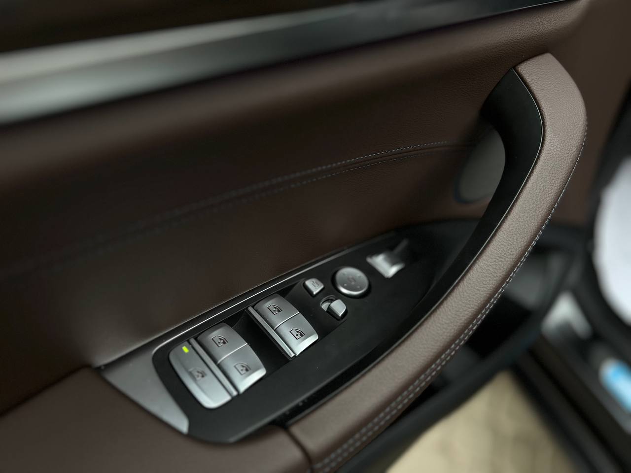 elektromobil-bmw-ix3-artenergomotor-8