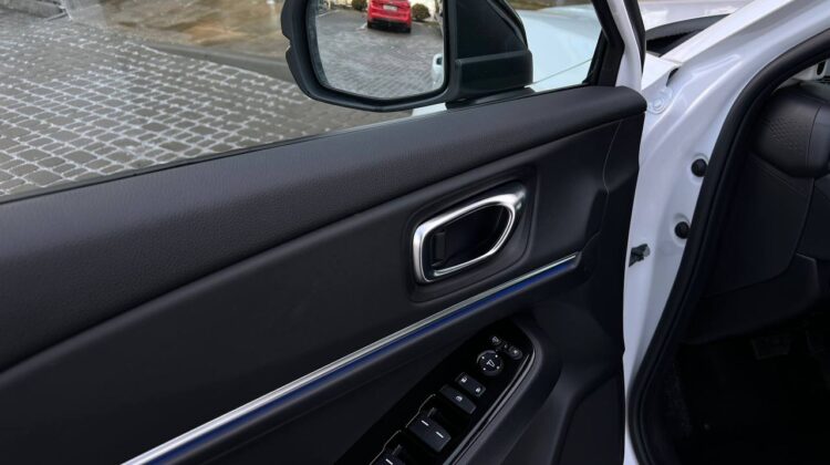 elektromobil-honda-ens1-artenergomotor-7