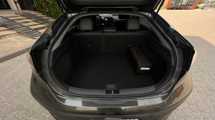 hyundai-loniq-artenergo-11