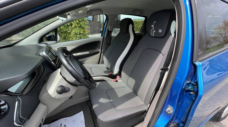 renault-zoe-2016-artenergo-5