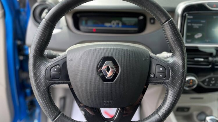 renault-zoe-2016-artenergo-6