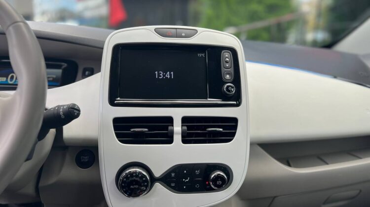 renault-zoe-artenergo-motor-111