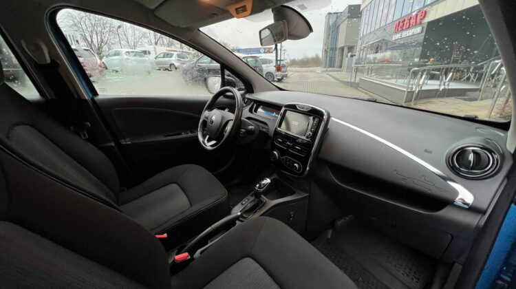 renaul-zoe-artenergomotor-10