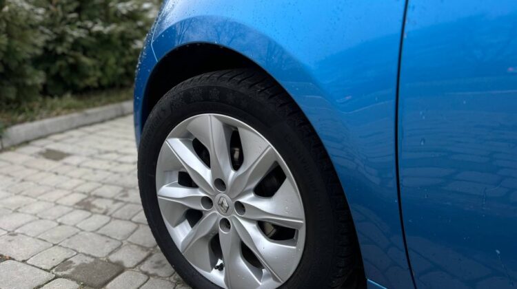 renaul-zoe-artenergomotor-11