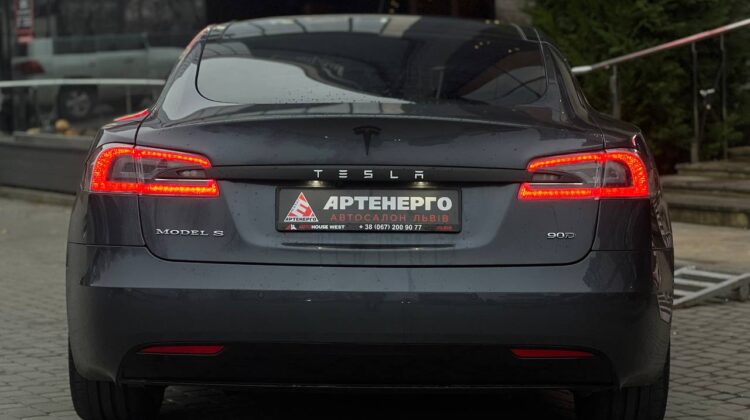 tesla-model-s-artenergomotor-6